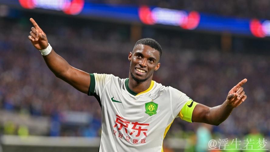 王刚精准助攻,法比奥冲顶破门 王刚精准助攻,法比奥冲顶破门