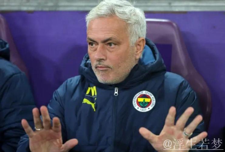 3-0！62岁穆帅豪取4连胜，13场不败：两个月未尝败绩 霸气回击质疑